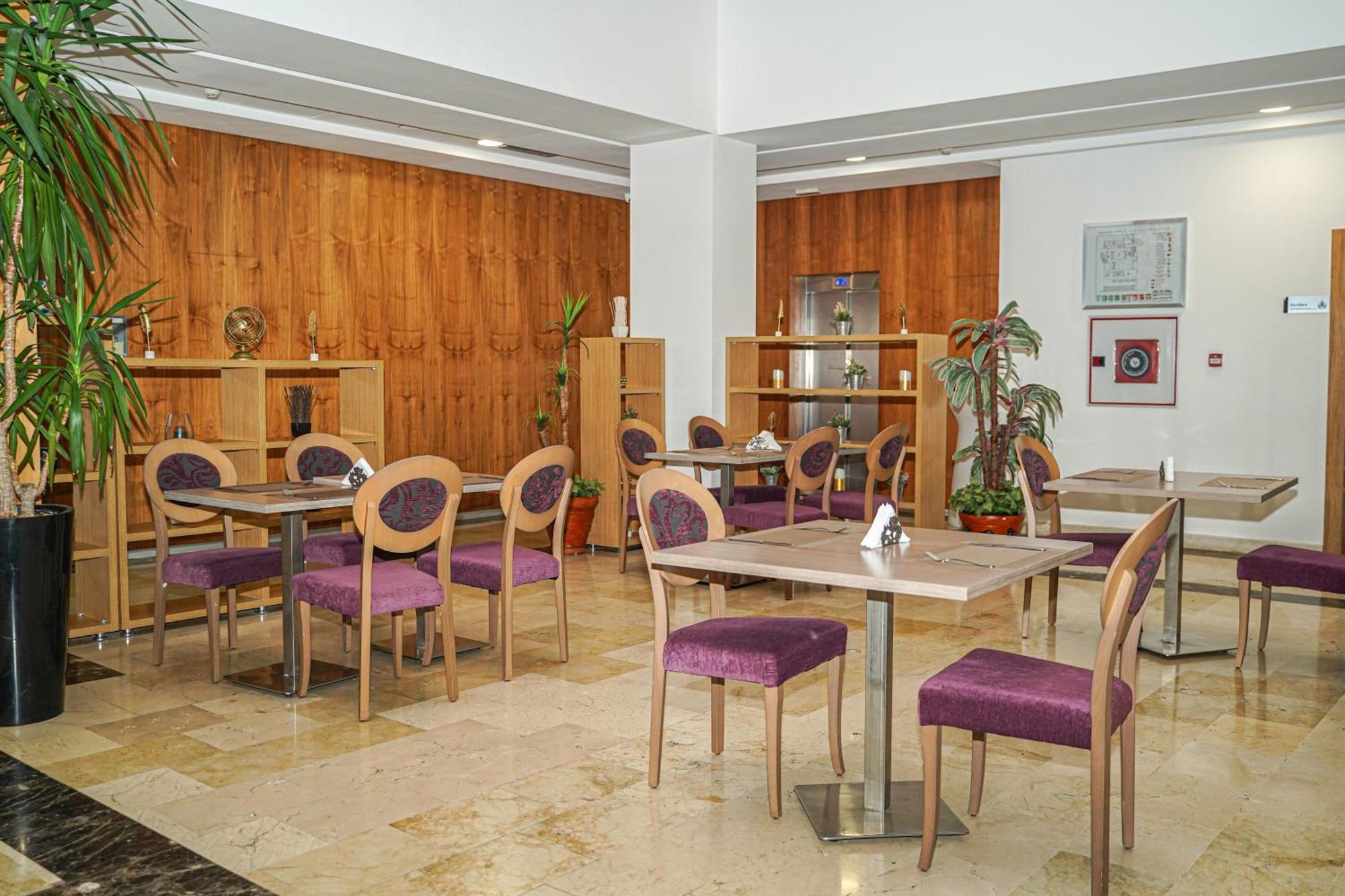Prestige Hotel & Spa Tétouan Esterno foto